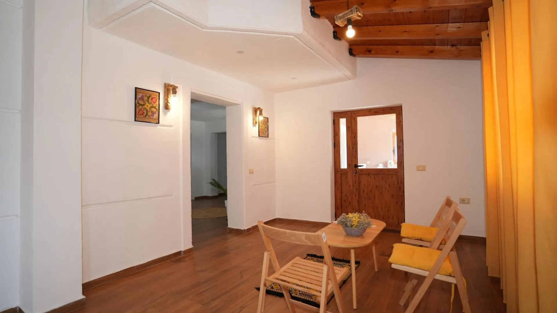 Villa The View Rooms And Terrace Gjirokastër