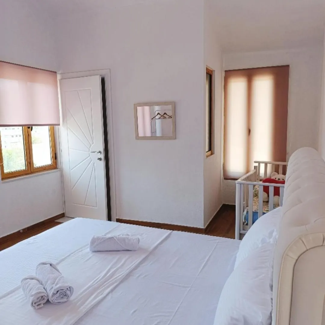 The View Rooms And Terrace Gjirokastër Villa